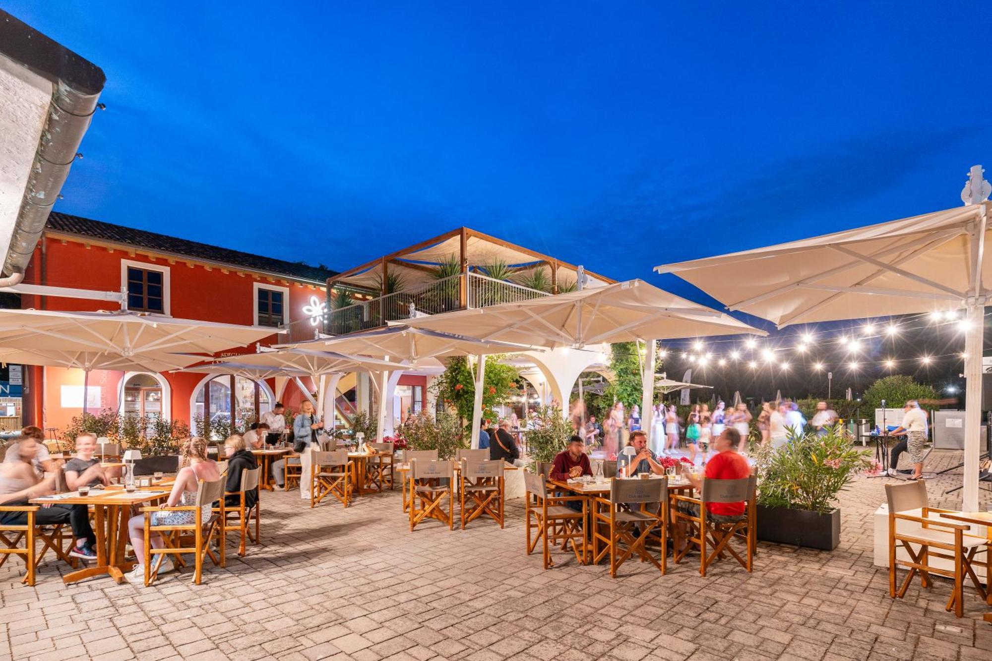 Club Del Sole Viareggio Family Collection Hotel Torre del Lago Puccini Ngoại thất bức ảnh